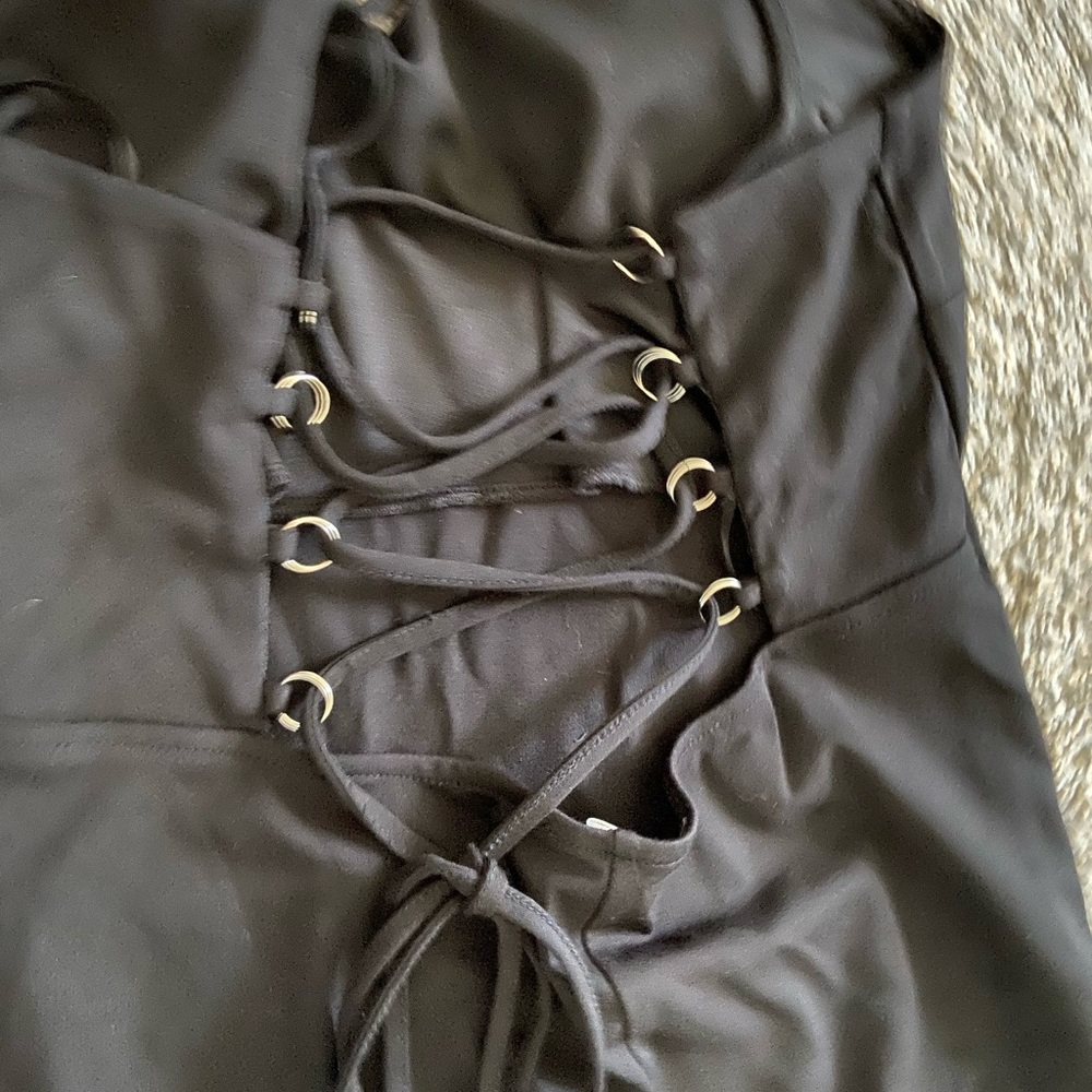 Dress - Picture 2 of 7